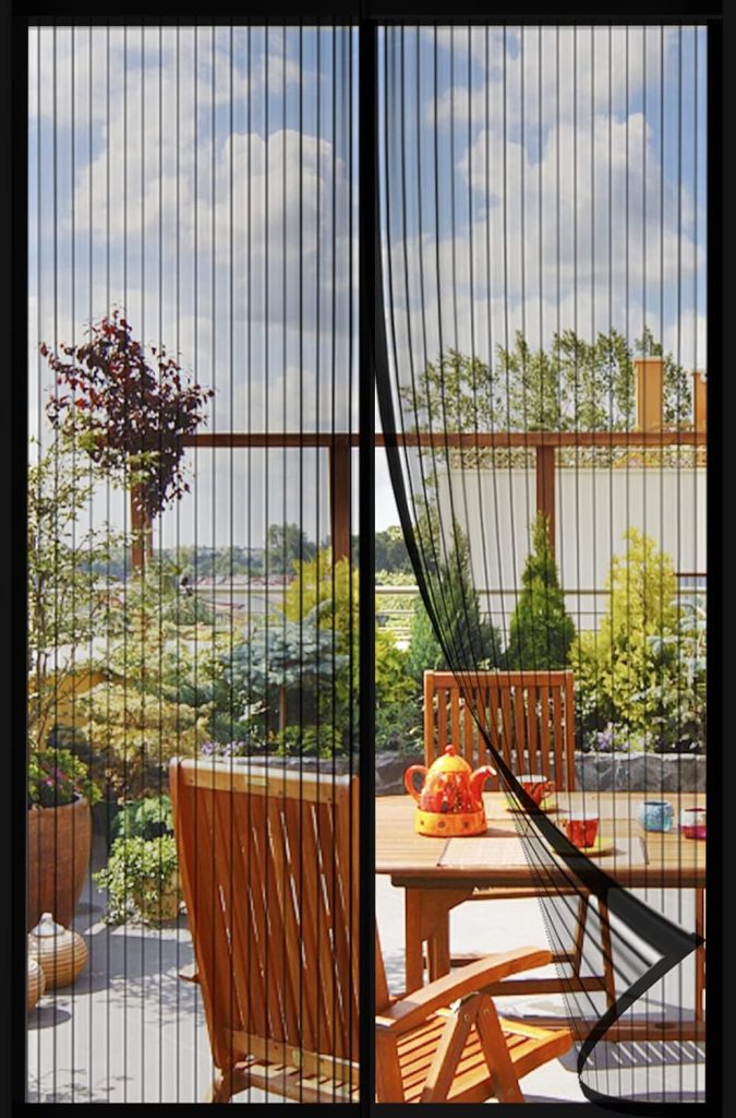 Mesh Screen with Magnetic Closure-Keeps Bugs Out Let Breeze in, Heavy Duty - Pet and Kid Friendly, Works with Front, Sliding Doors (38 x 82 Inch),Malla mosquitera con cierre magnético: evita el paso de insectos y permite el paso de la brisa, resistente, apta para niños y mascotas, funciona con puertas delanteras y corredizas (38 x 82 pulgadas)